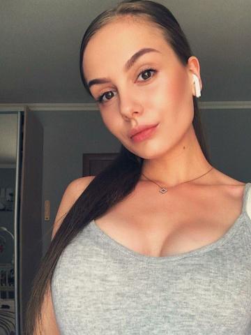 Ева